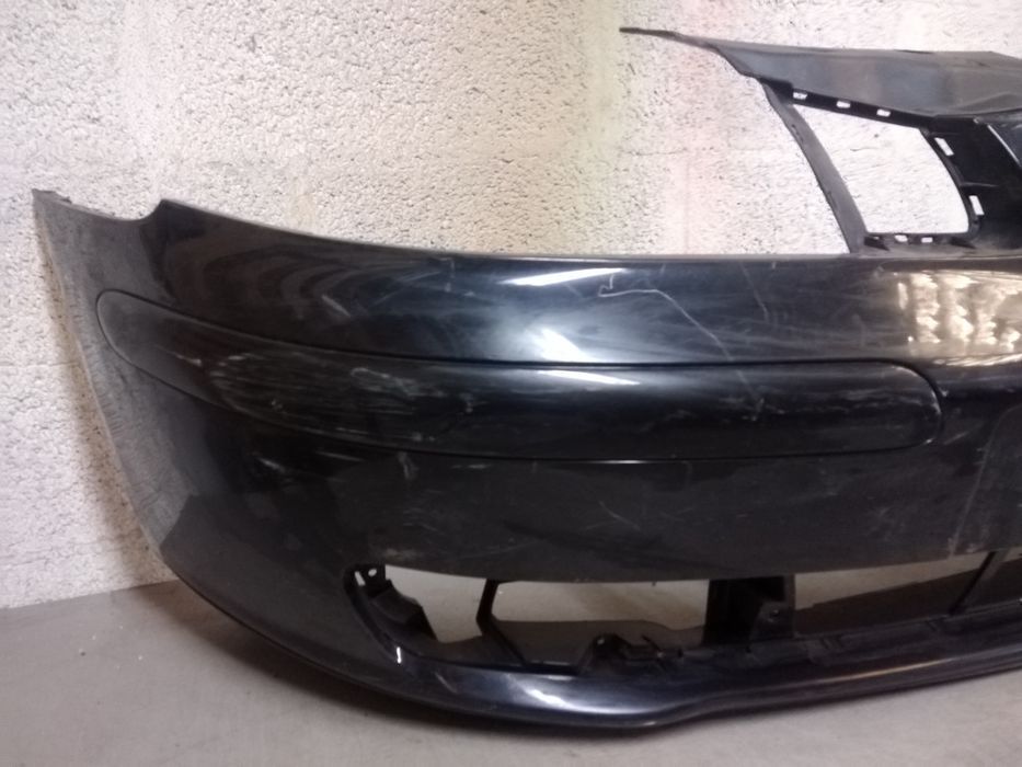 Vendo Para-choque de frente Seat Ibiza  ano 2002 /04