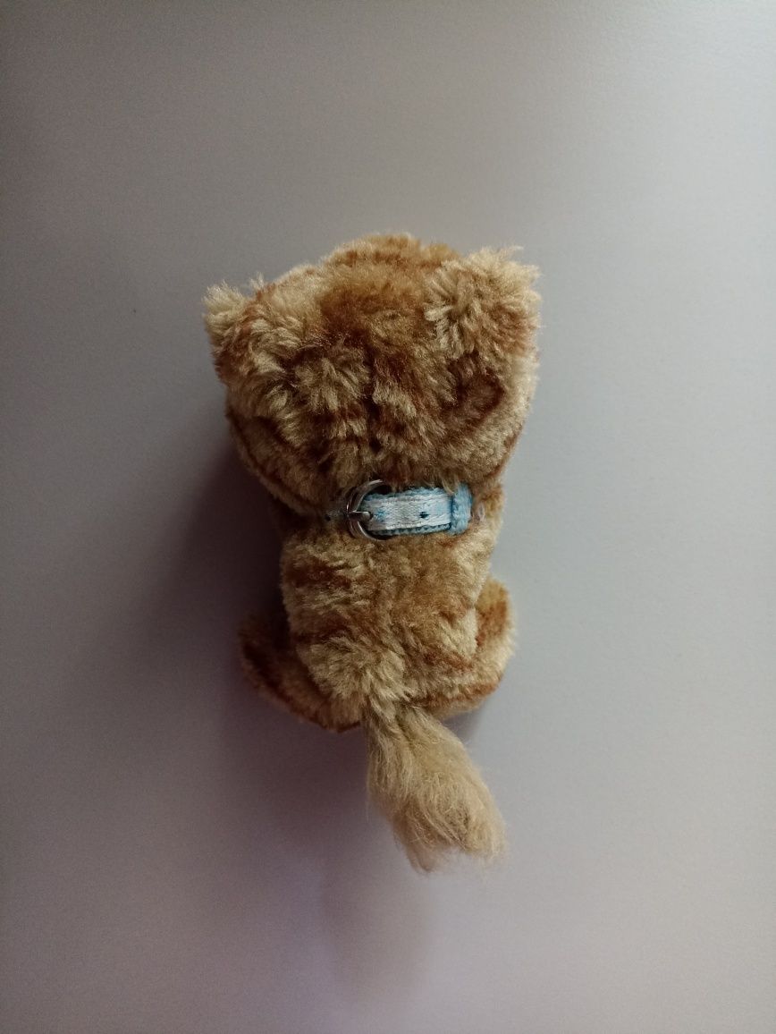 Іграшка м'яка кошеня
