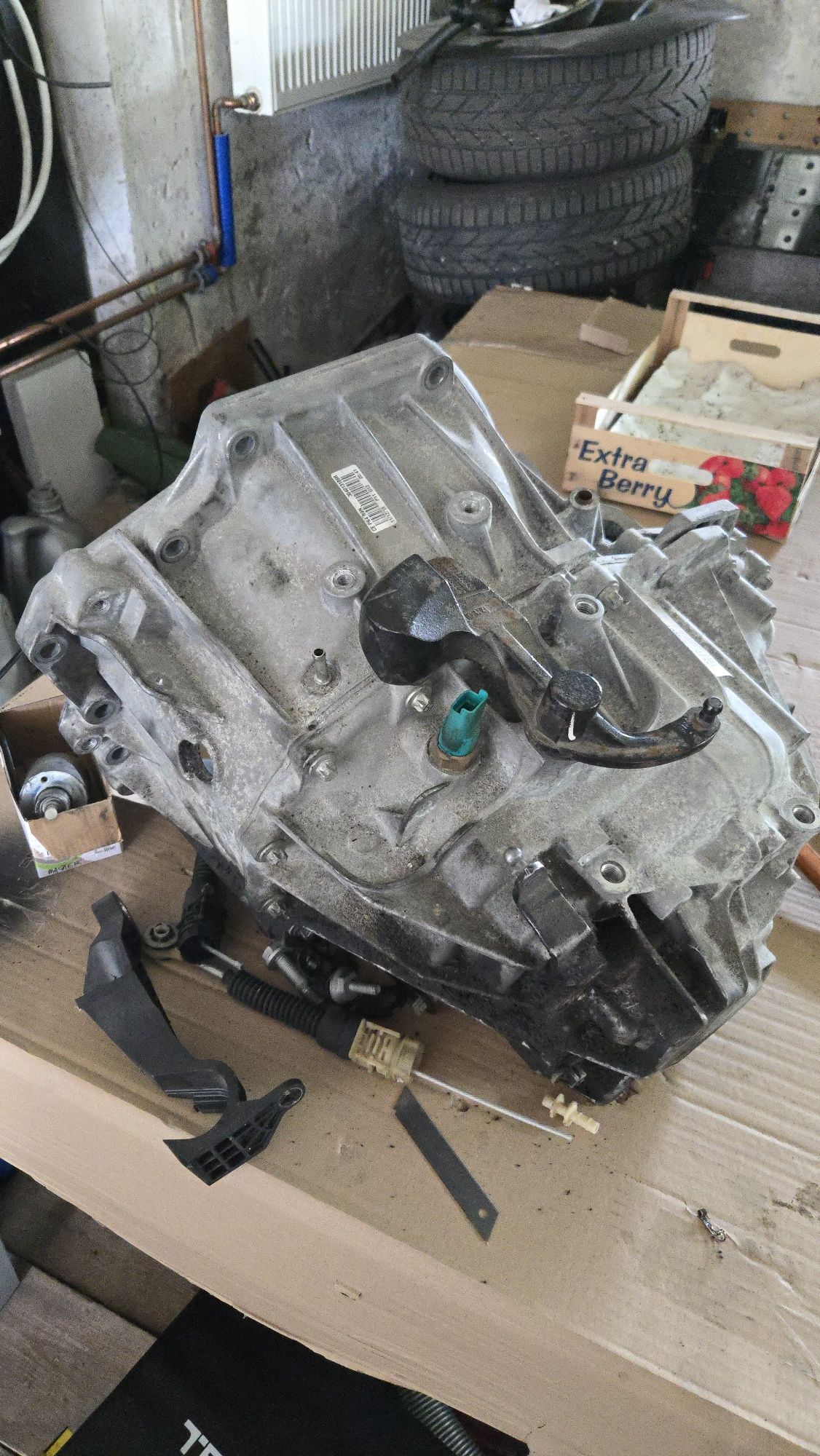 Skrzynia manual renault PK4028 szumi mechanizm różnicowy PK4028 R9N