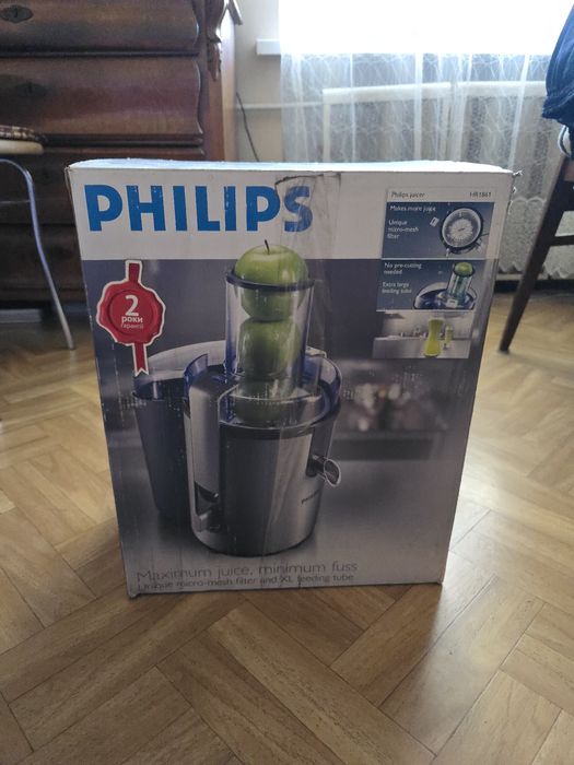 Соковитискач Philips HR1861