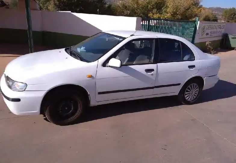 Nissan Almera (N15) PARA PEÇAS