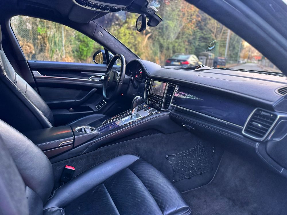 Porsche Panamera S Hybrid Platinium Edition – Desde 455€ Mês