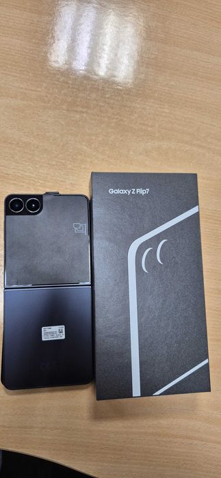 Samsung Galaxy  Z FLIP 7 512GB