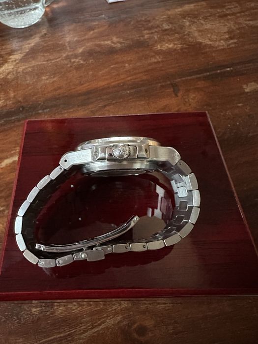 Zegarek Nautilus 5711/1A-018