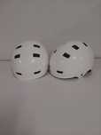2 capacetes de Skate