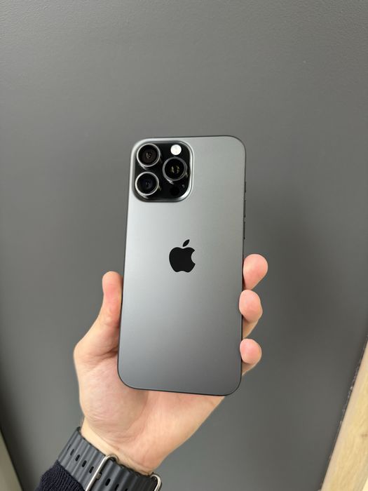 Б/у iPhone 16 Pro Max 256 Black
