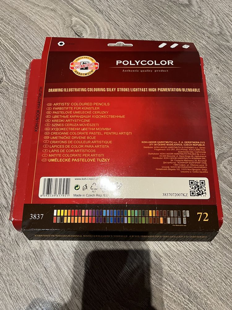 Zestaw kredki i kolorowanki polycolor 72