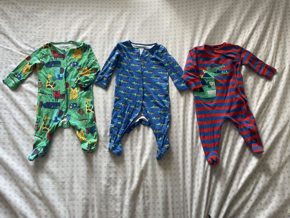 Чоловічки жилет курточка боді одяг для хлопчика 75 розмір