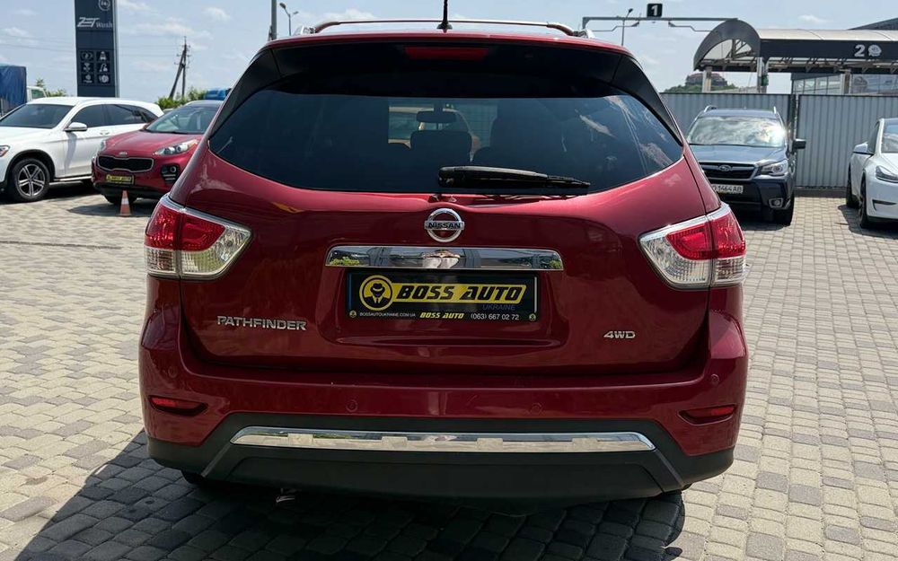 Nissan Pathfinder 2016