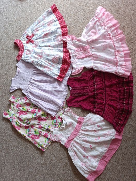 Zestaw sześciu letnich sukienek r. 74/80 H&M , early data, Cherokee