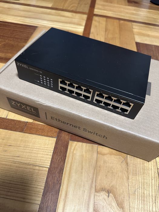 Продам комутатор Zyxel GS110-16