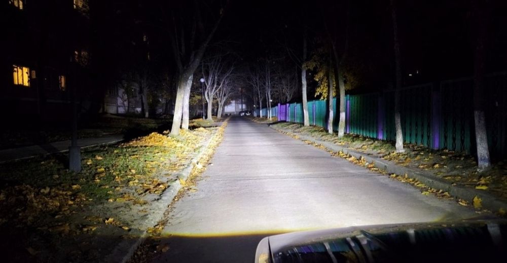 Бі Лед лінзи з денними ходовими масками