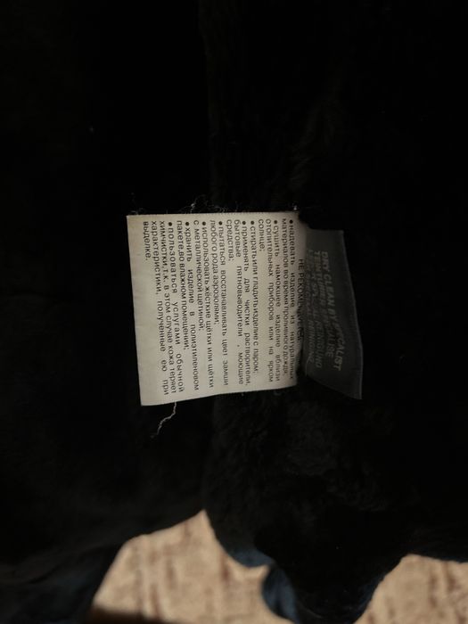 Продам дубленку жіночу натуральну