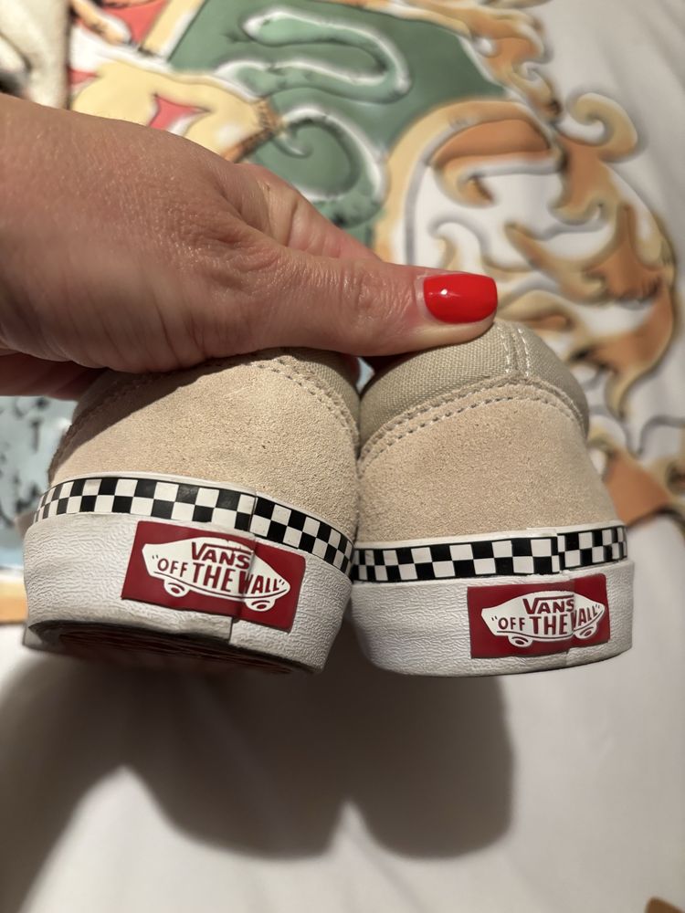 Vans bege tamanho 35
