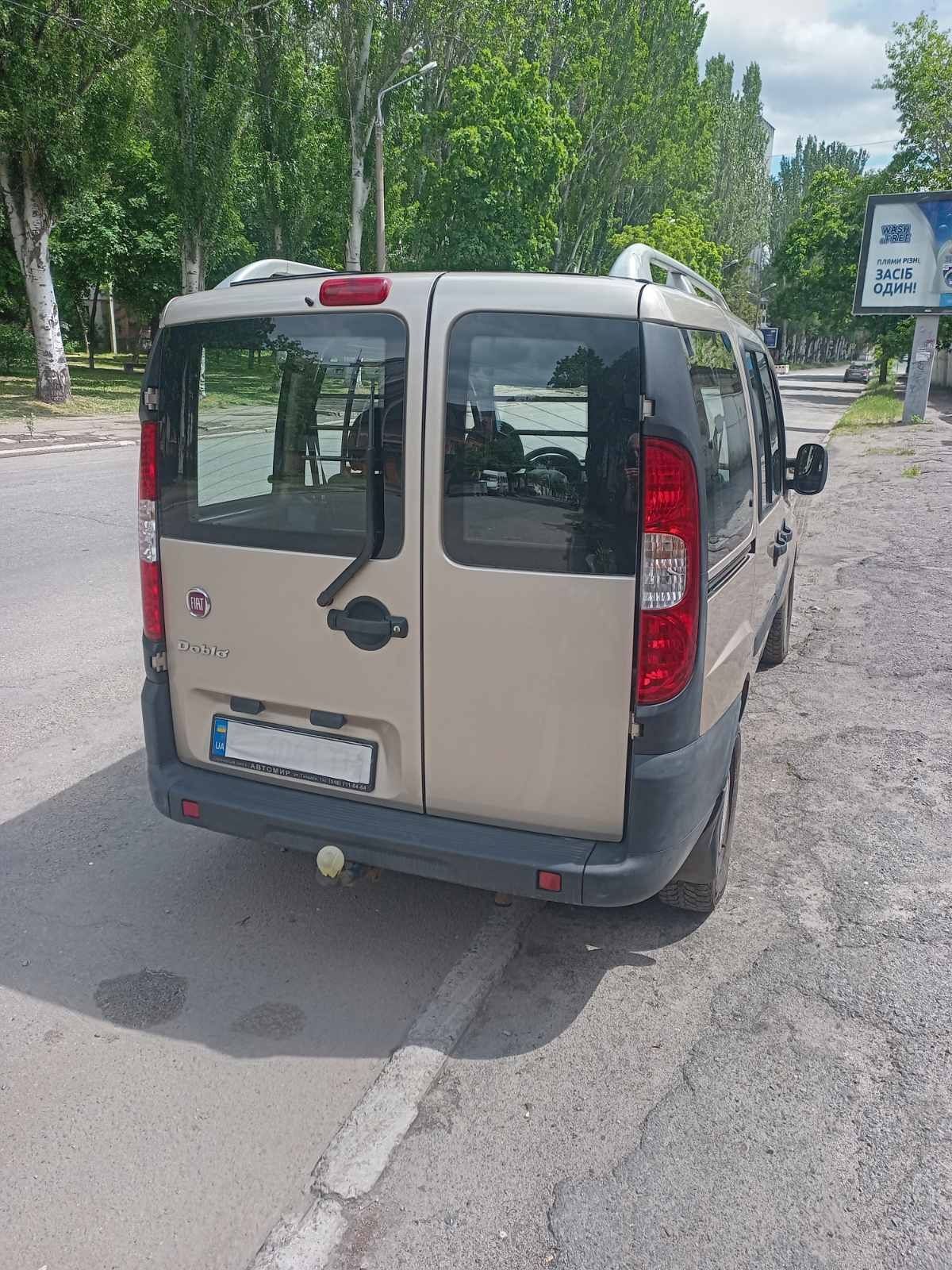 Добло фіат, бензин, пасажир оригінал2012 року