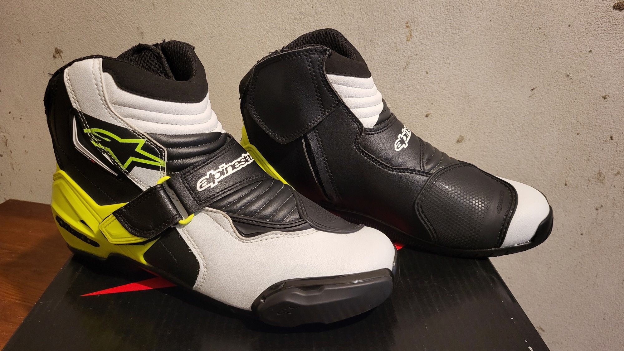 Alpinestars SMX-1 R