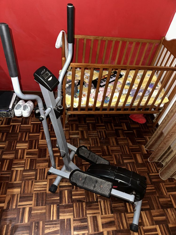 Bicicleta elíptica em segunda mão