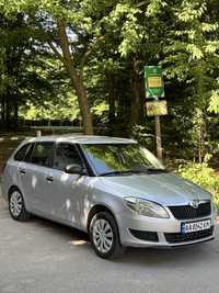 Skoda fabia 1.6 дизель 2011 універсал авто