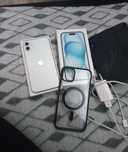 Iphone 11 64GB bialy 75% bateria