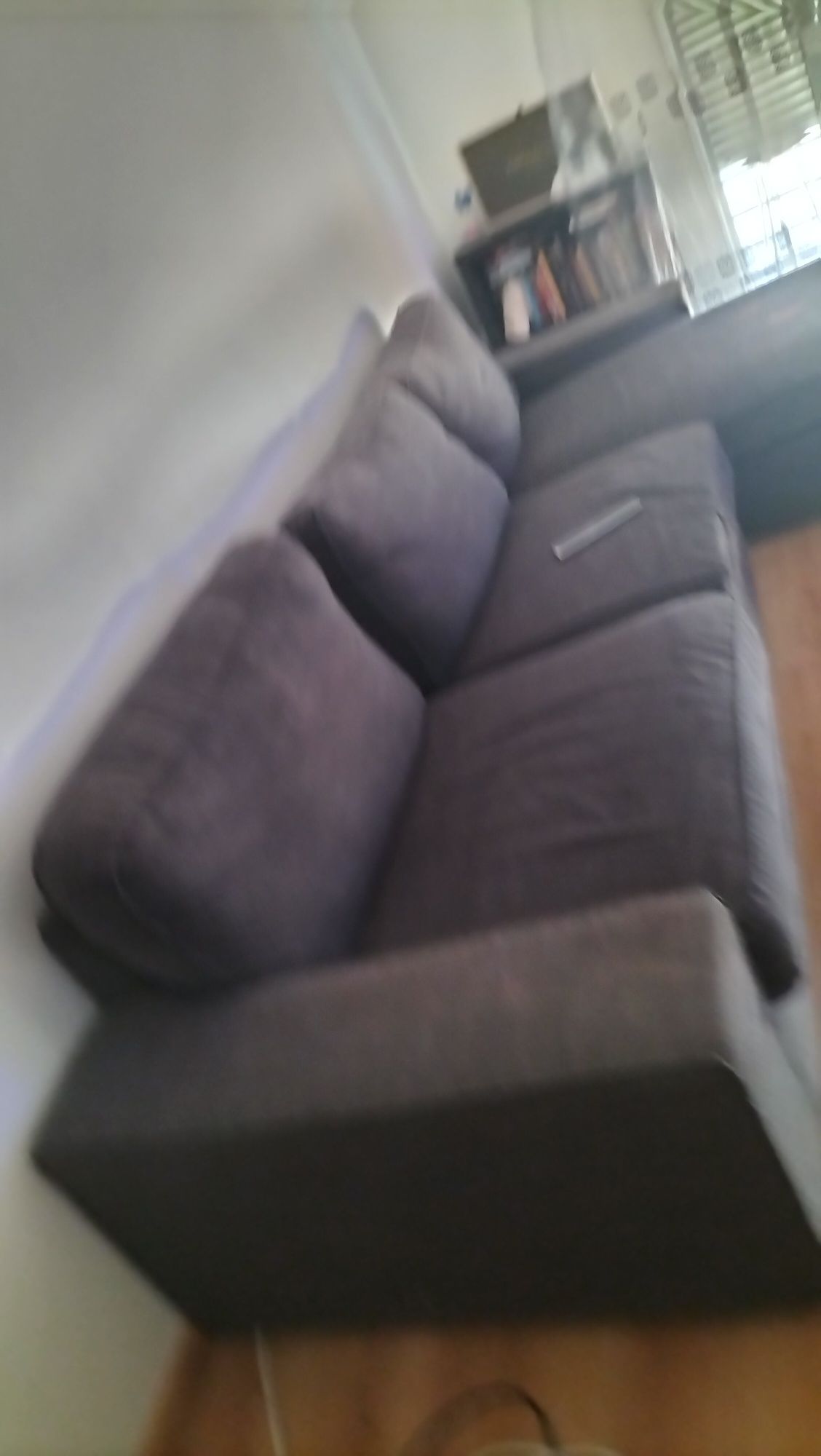 Sofá com chaise long