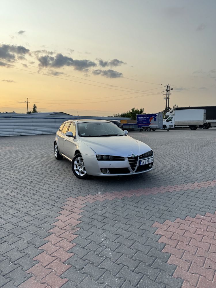 Autokomis TopCar! Alfa Romeo 159 1.9 Benzyna/2007 Rok/Gwarancja/Hak !!