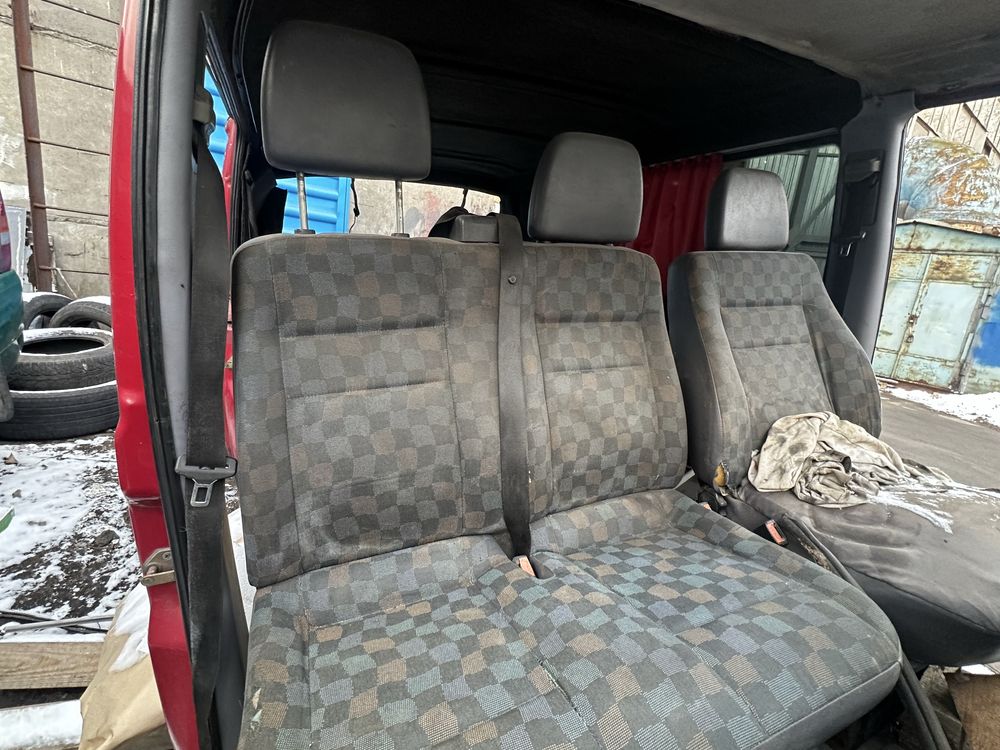 Сиденье с тумбой двойное Mercedes Vito 638 1996-2003