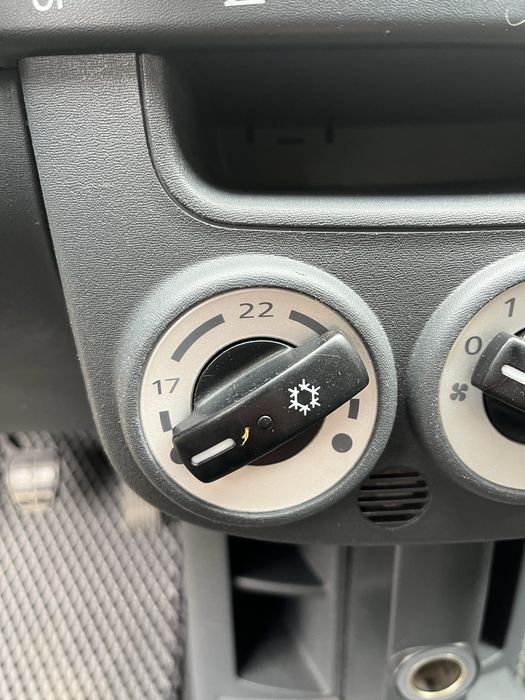 Mitsubishi Colt бензин механіка Start Stop