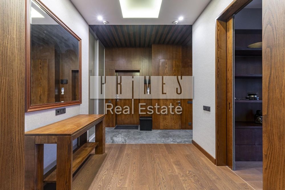 Перша здача. Терміново! Верхогляда,16 Новопечерські Липки