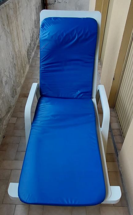 Espreguiçadeira com colchão