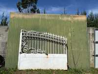 Portão verde galvanizado