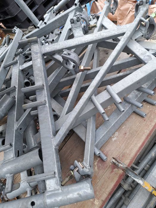 Konsola rusztowania , podwójna /nowa typ RUX , netto 138,00 zł