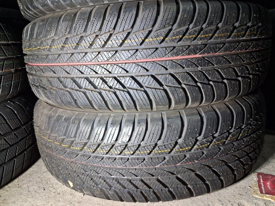 195/65 R15  Bridgestone Blizzak LM001 95T Шини зимові