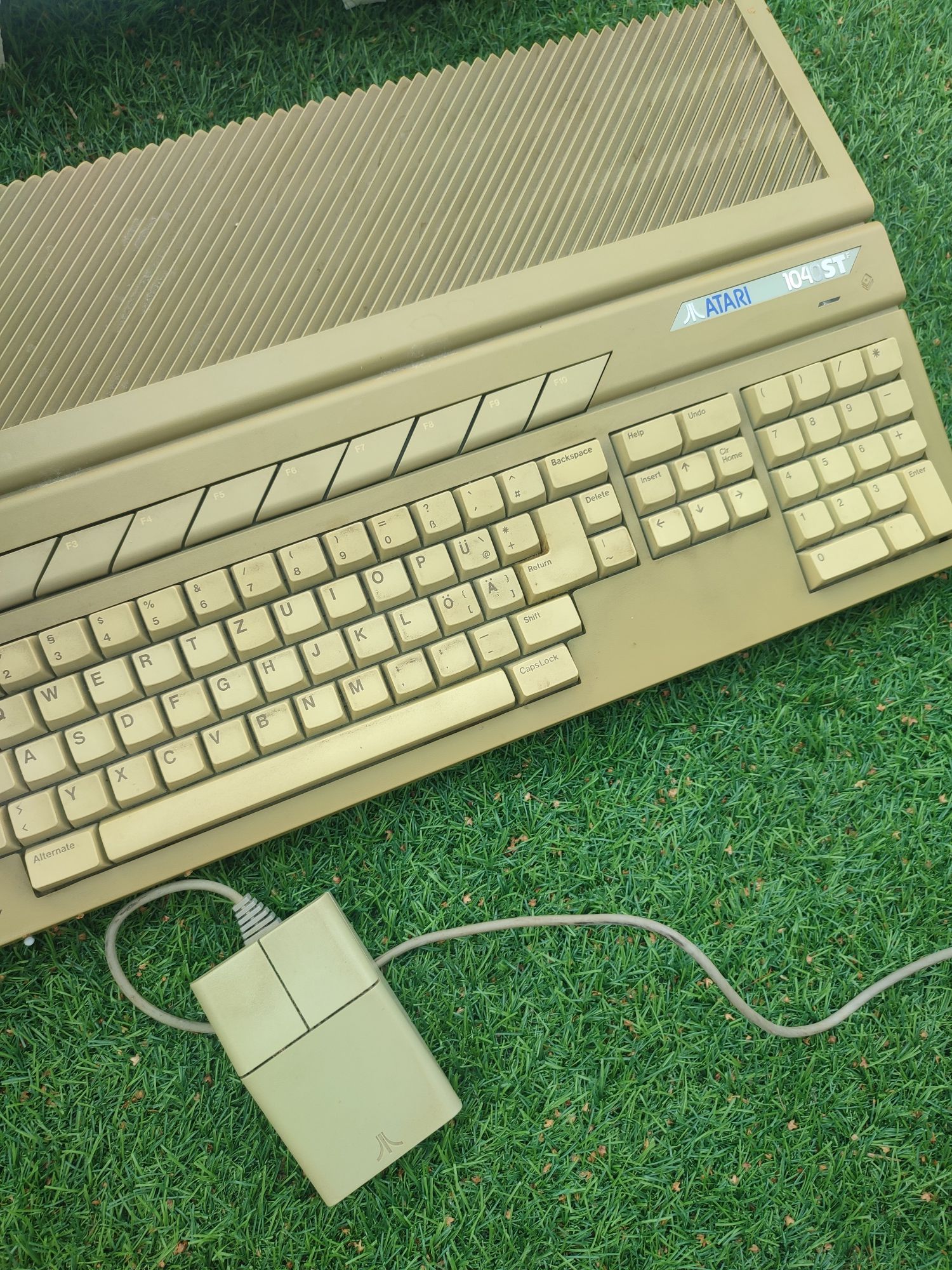 Atari STF 1040 w Boxie z myszką zestaw