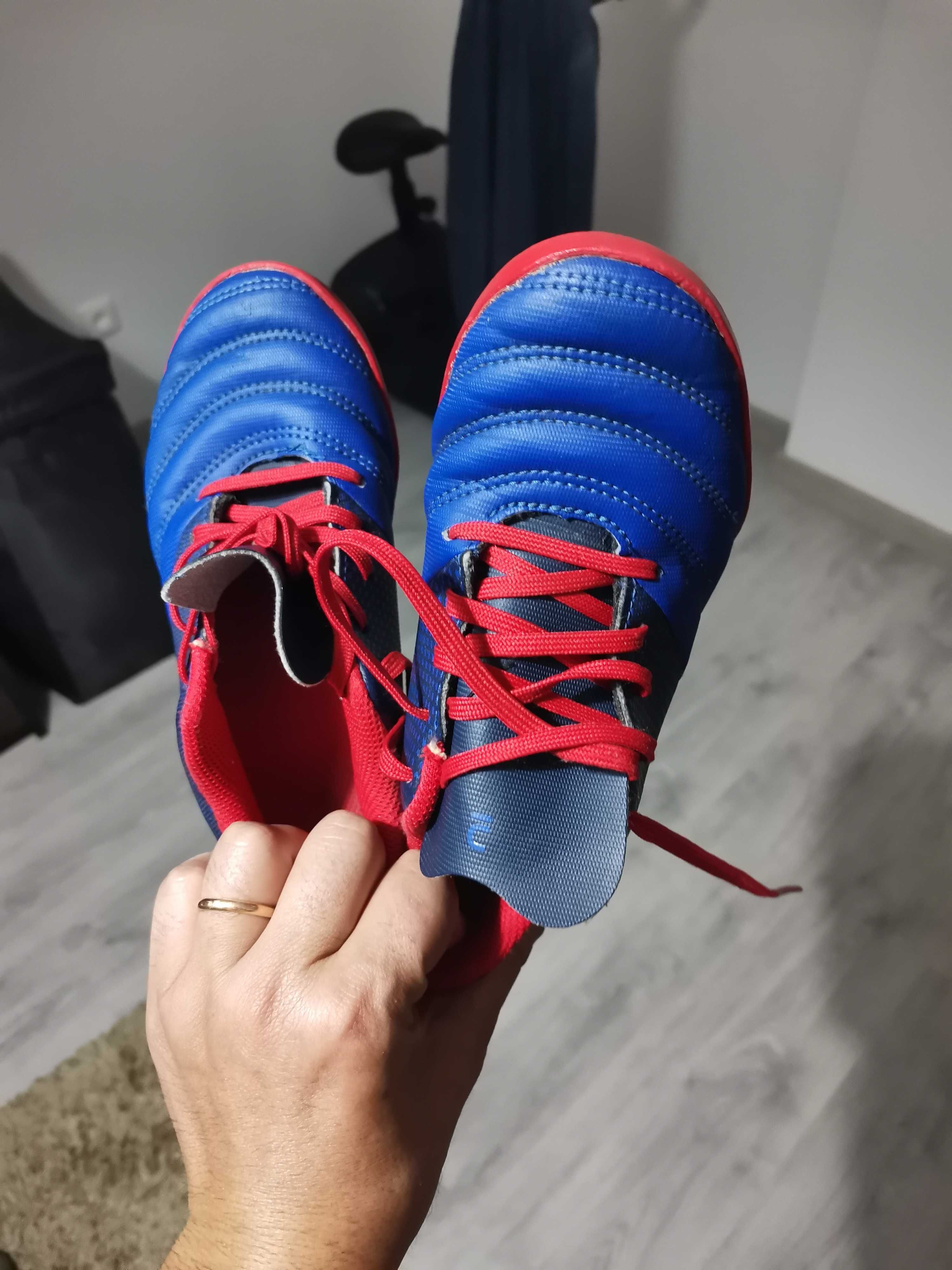 Botas/Chuteiras/Pitons de criança para Rugby ou Futebol