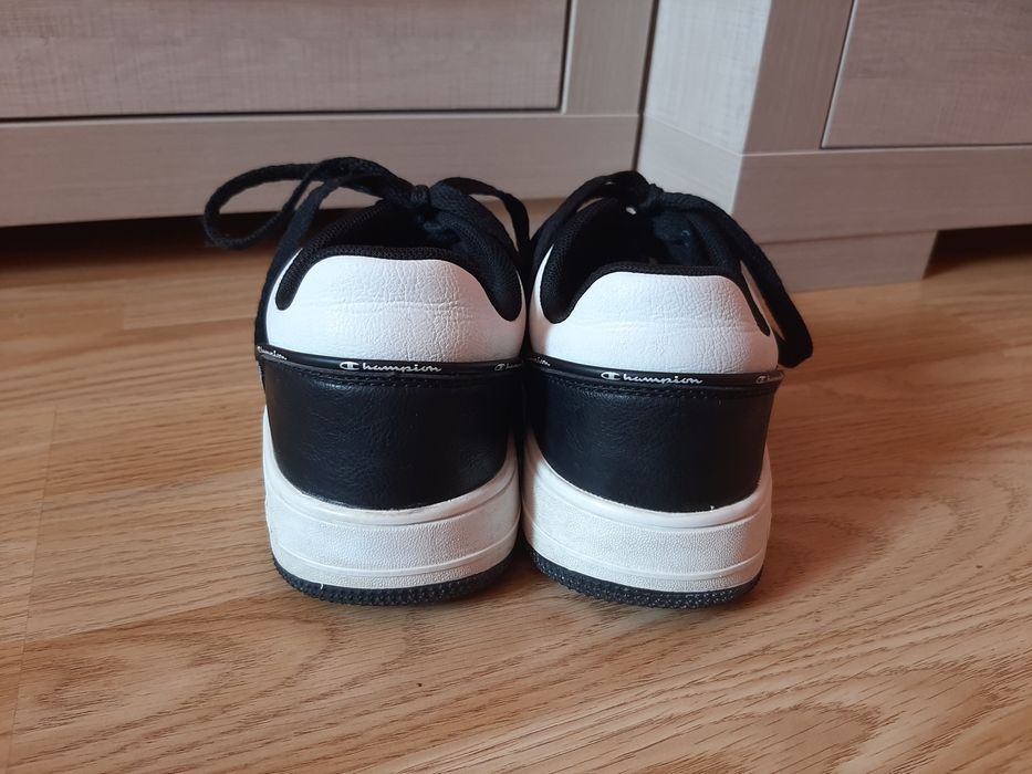 Sneakersy buty czarnobiałe champion unisex