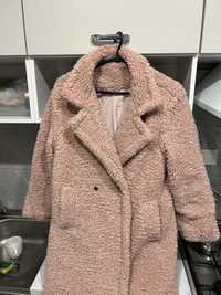 Пальто рожеве