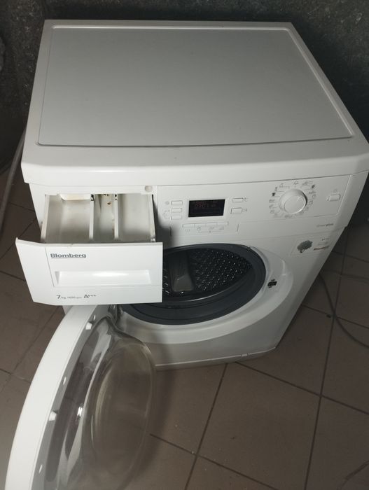 Пралка Пральна машина  Blomberg 7 кг