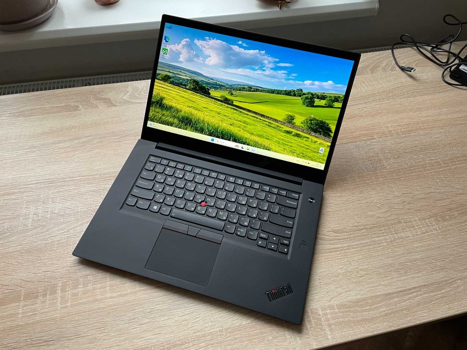 Lenovo ThinkPad P1 Intel® і9_1000gb SSD_4K дисплей_48gb RAM_7% Батарея