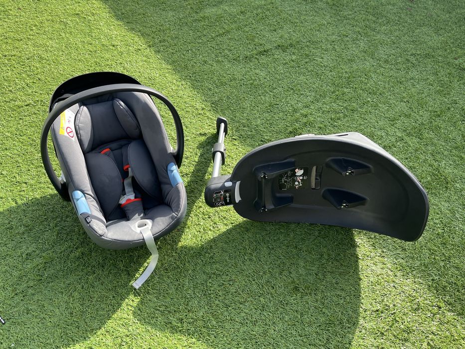 Cadeira Cybex Aton B i-size com base isofix