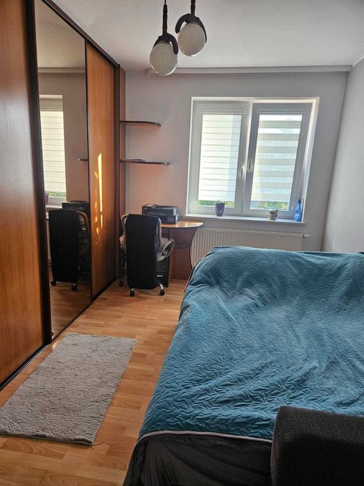 Stancja dla uczniów chłopaków i dziewczyn (oddzielne mieszkania)