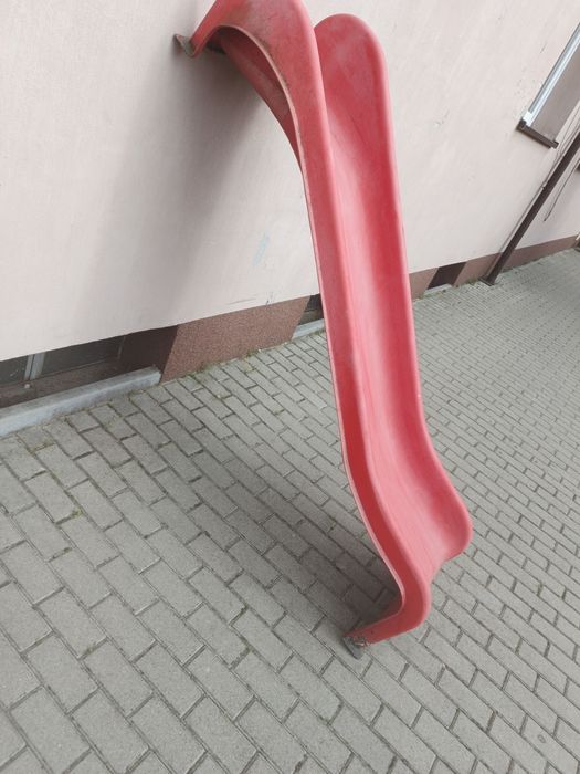 Ślizg do zjeżdżalni