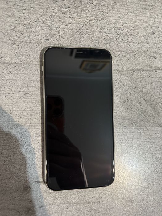 Iphone 11 stan idealny