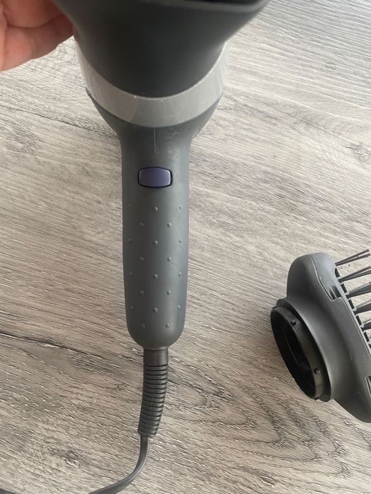 Secador de cabelo Braun Création 1800 + escova