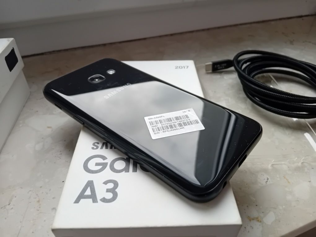 Samsung Galaxy A3 2017 SM-A320FL