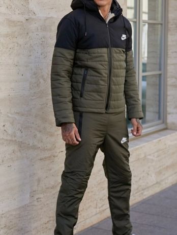 Теплый зимний лыжный спортивный костюм штаны куртка.На овчине.Размер L