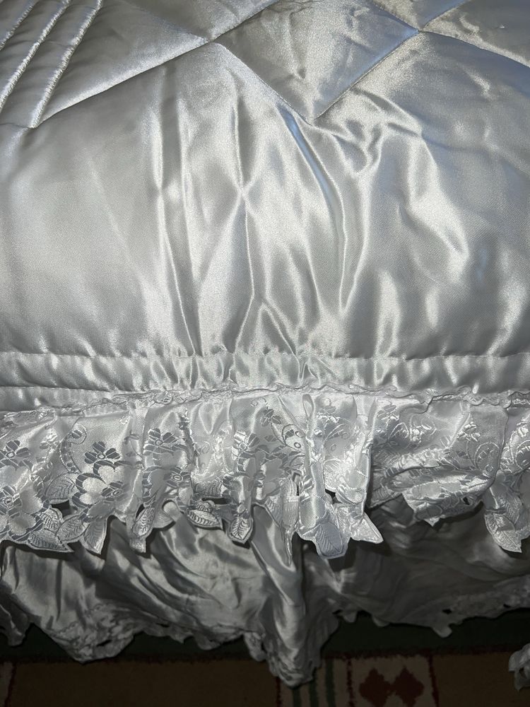 Conjunto de cama: Colcha e almofadas