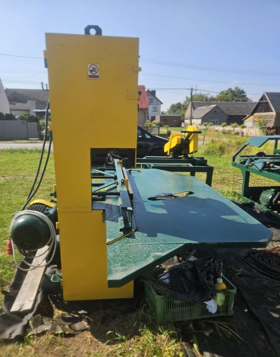 Piła taśmowa pionowa 7,5 kw