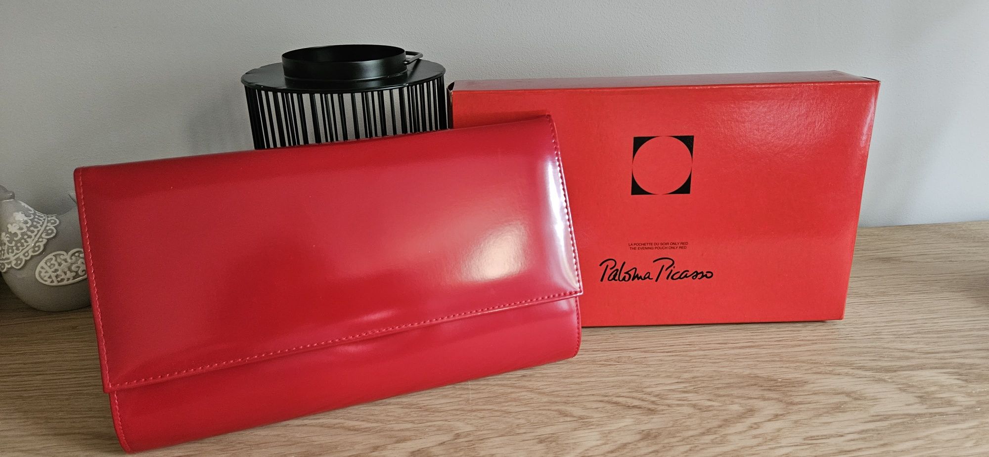 Sprzedam Nowa  czerwona kopertówkę projektantki Paloma Picasso