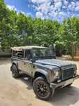 Land Rover Defender 110 Unico