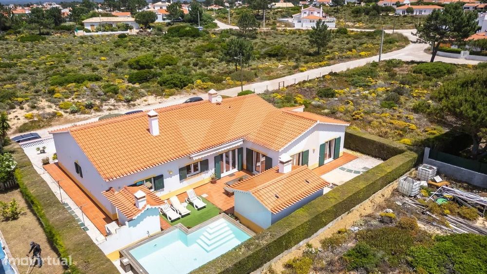 Moradia T4 com Piscina